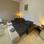 Apartament Głowackiego 10 *