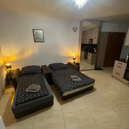 アパート Glowackiego 10 コシャリン