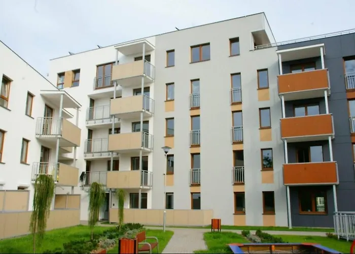 Glowackiego 10 아파트 *